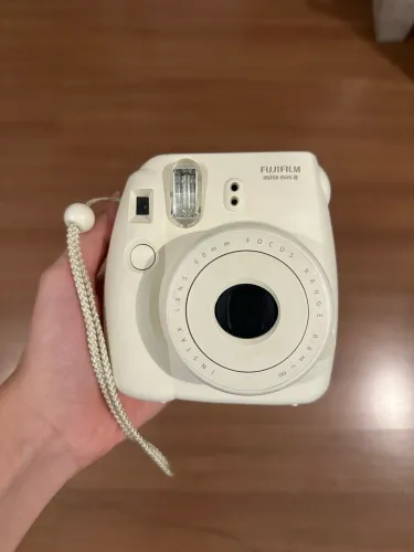 Câmera instax mini 8 branca, usada