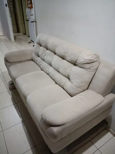 Vendo geladeira e sofa