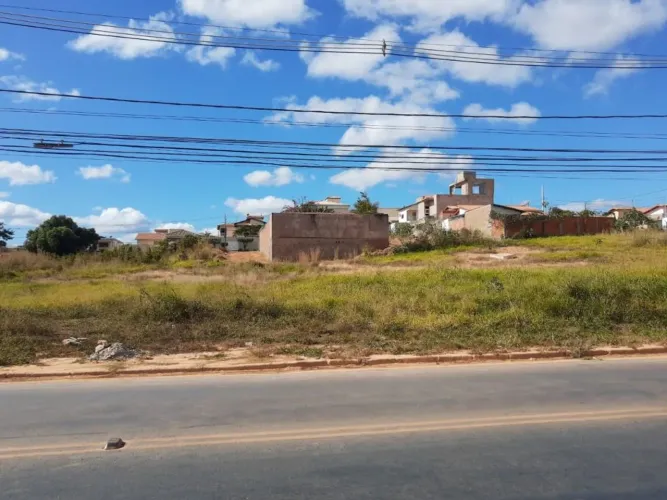 Vende-se excelente lote no Guarujá!
