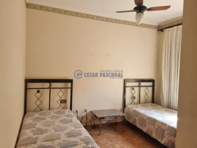 Casa Térrea JARDIM DAS ACACIAS Casa ampla à venda em Cravinhos conforto, espaço e funcio