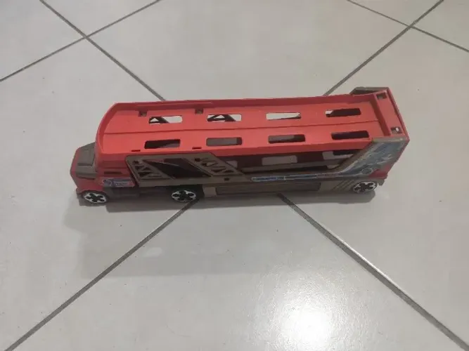Caminhão Lançador Hot Wheels