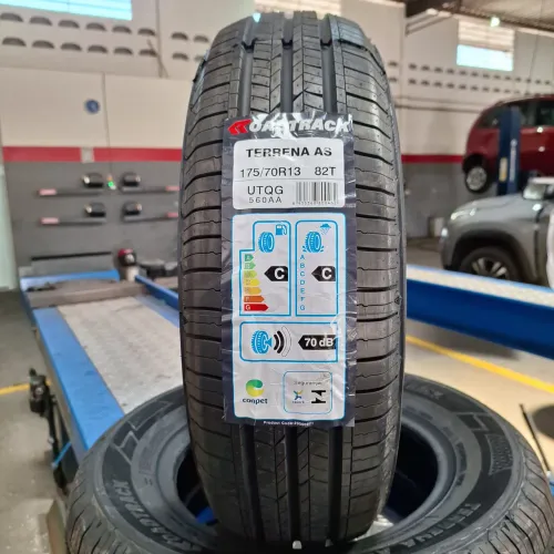 Pneu Novo 175/70R13 82T Roadtrack 
