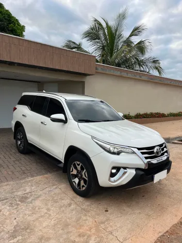 Toyota Hilux SW4 SRX Diamo. 4X4 2.8 TB DIE AUT 2019
