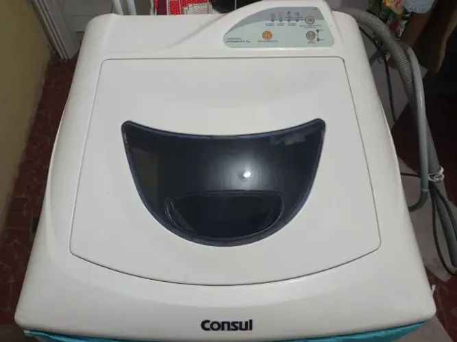 Maquina de Lavar Consul 7KG - 110V (NAO ESTA CENTRIFUGANDO)