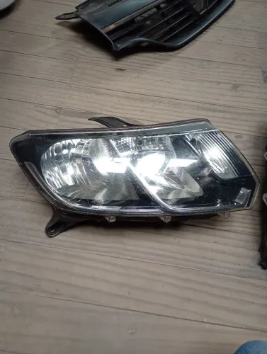 Farol Sandero original direto 