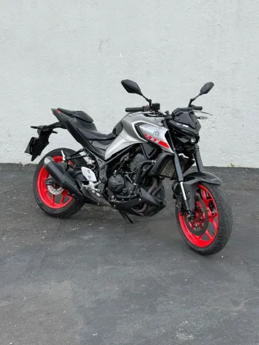 YAMAHA MT 03 321cc 2021 - ÓTIMO ESTADO