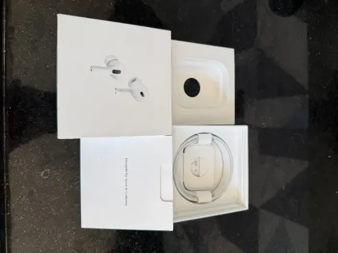 AirPods Pro 2 funcionando perfeitamente