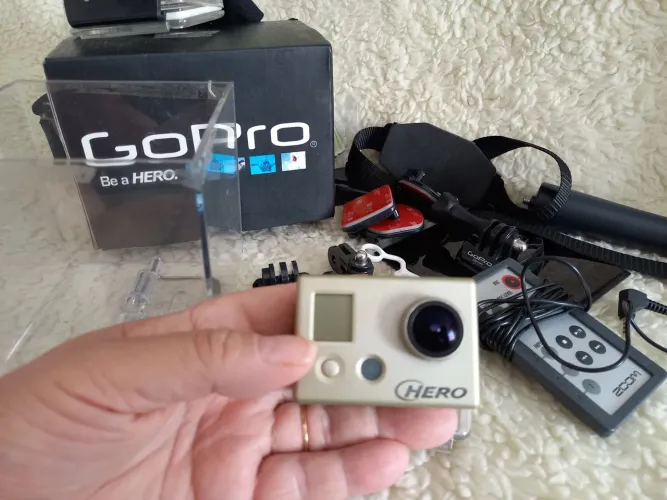 GoPro Hero 2 Original na Caixa - Kit Completo com Acessórios