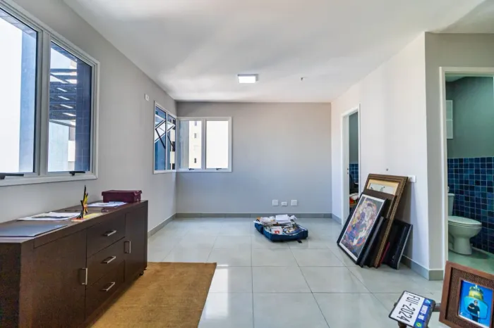 Sala comercial na Avenida Fagundes Filho, 486 - Cj 57 33 m²
