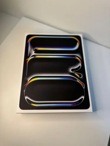 iPad Pro m4 13? 512GB wifi space black - impecável