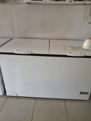 Freezer horizontal Consul 543 litros duas portas semi novo