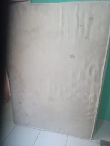 Vende cama de casal só a parte de baixo sem coxão