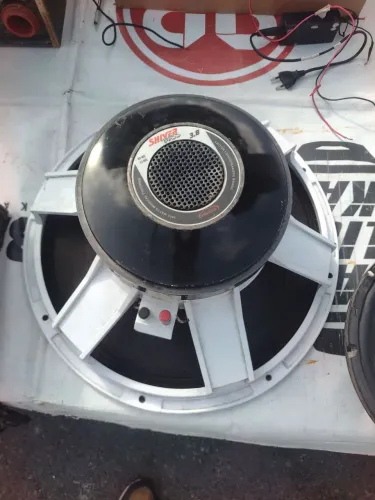 Falante de 18 3.8 Triton valor 450 reais