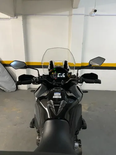 Kawazaki Versys 1000 GT 2024
