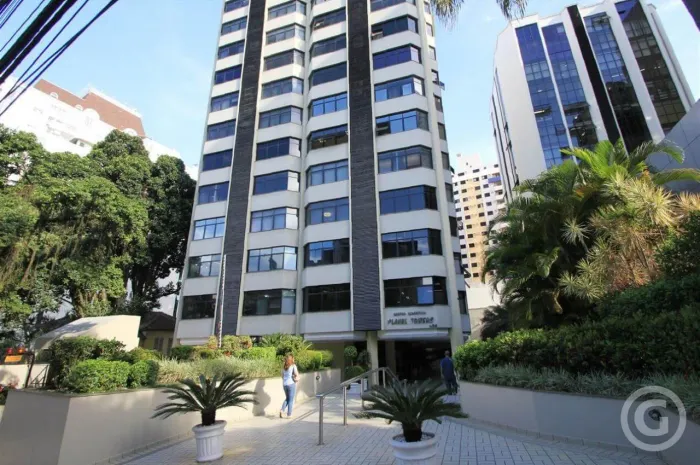 Sala comercial no Centro de Florianópolis: estratégica e pronta para elevar seu negócio