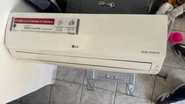 Ar condicionado LG inverter 9000