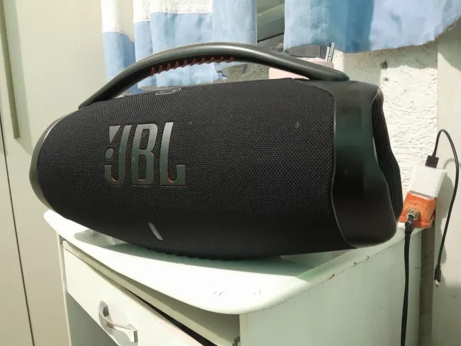 JBL Boombox 3