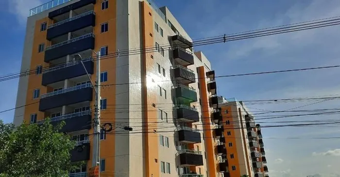 Vendo apartamento 2 Quartos semi novo em Areia Dourada