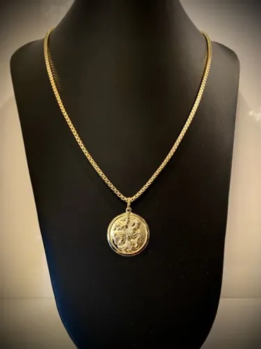 Conjunto em ouro 18k de 25,7 gramas
