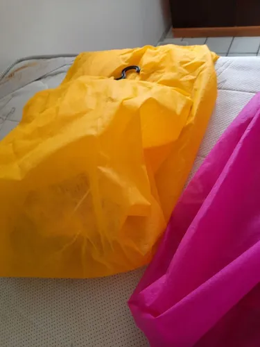 Venda de dois vestidos para festa, lindos