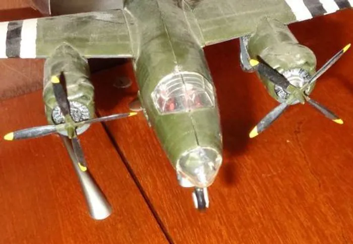 Kit Montado De Plastimodelismo: B-26