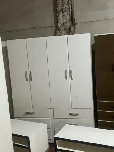 Guarda roupa 4 portas casal