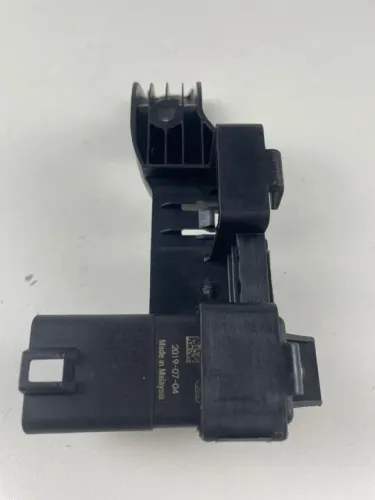 Suporte Do Rele Da Partida Gol G8 2020 5z0862173