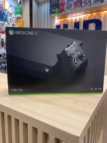 Console Xbox One X SemiNovo - 100% Revisado - Em até 12x Sem Juros