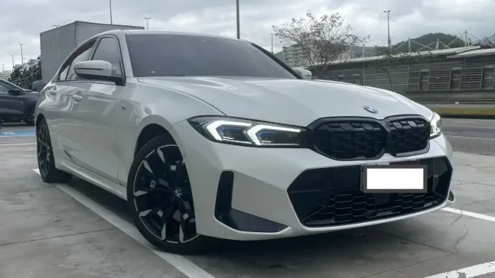 320I M SPORT AUT TETO SOLAR 4.000kms 2025/2025 R$349.900,0
