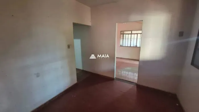 Casa à venda no bairro Santa Marta