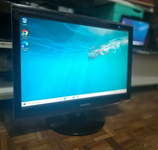 MONITOR SAMSUNG 24 POLEGADAS FULL HD!