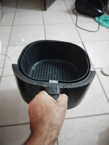 Forma bacia da Air fry Britania BFR15P zap *