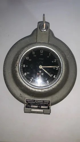 Relógio industrial / tacógrafo antigo KIENZLE TFW 24/8 - Alemanha Ocidental - para coleção