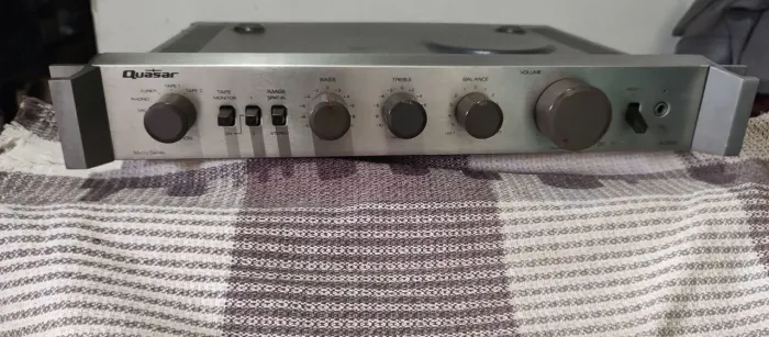 Amplificador Quasar QA 2200