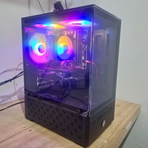 PC GAMER I3 10100F / RX 580 8GB / SSD NVME 128GB + HD 1TERA / 16GB RAM 2666MHZ