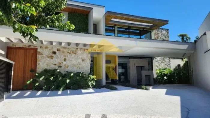 Casa de luxo à venda em condomínio na Riviera de São Lourenço, Bertioga-SP - 530m² de área
