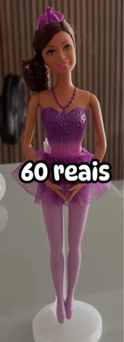 Boneca Bailarina Roxa - 60 Reais