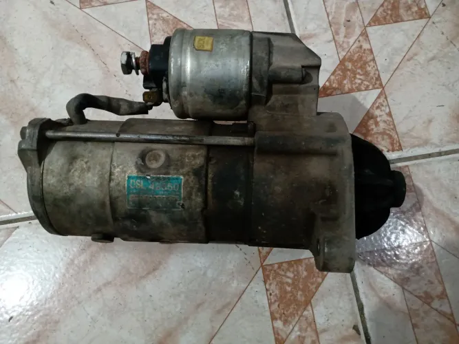 Motor de partida Hyundai HR