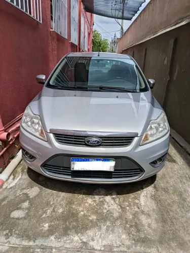 Ford Focus Sedan 2.0 16v/2.0 16V Flex 4P 2010