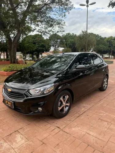 Chevrolet Onix Hatch LTZ 1.4 8V Flex Mec. 4P 2017