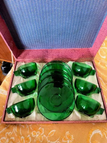Conjunto de xícaras de chá marca Nadir Figueiredo antigo nunca usado na caixa original  