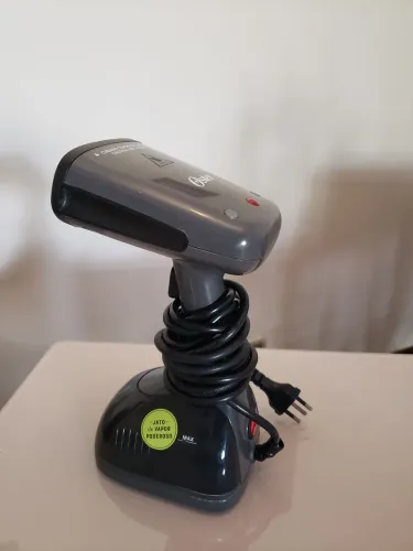 Passadeira a vapor Oster 220V