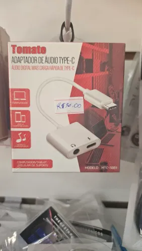 Adaptador de audio e carregamento tipo C