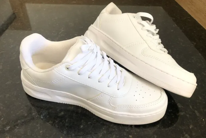 Tênis Riachuelo branco casual