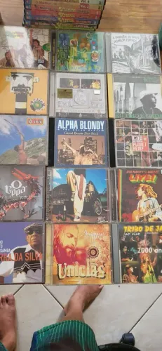 Vendendo alguns CDs da coleção