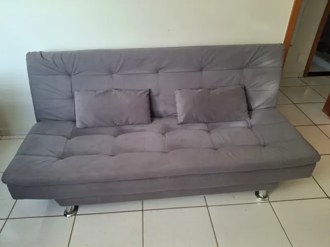 Sofá-cama 3 lugares em ótimo estado!