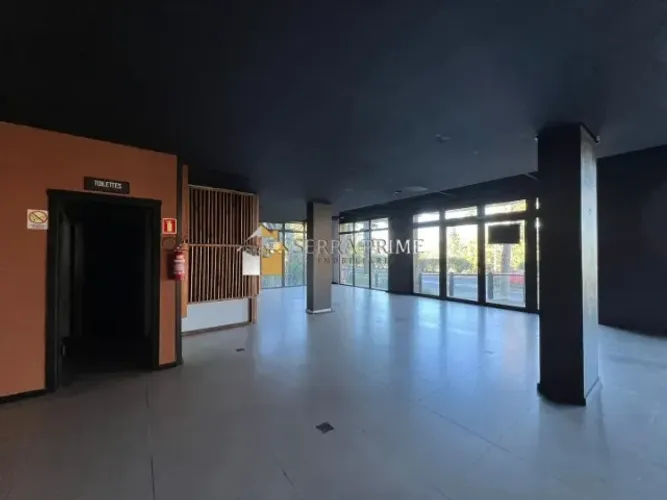 Imóvel Comercial à Venda e para Locação - Gramado/RS