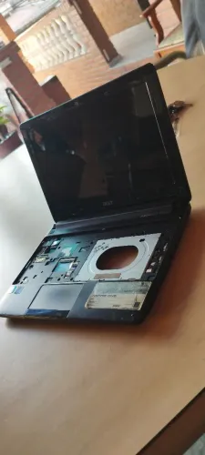Netbook Acer Aspire One - Placa Tela e carcaça 