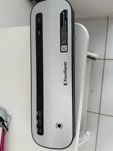 Máquina a vácuo foodsaver 
