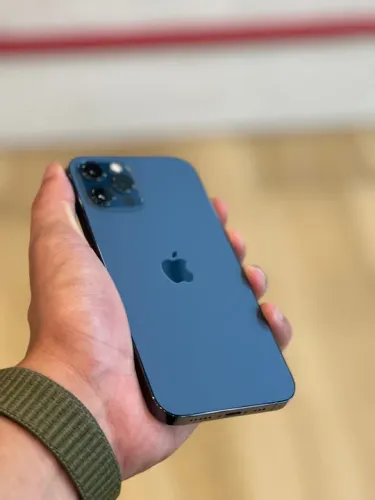 iPhone 12 Pro todo original com garantia